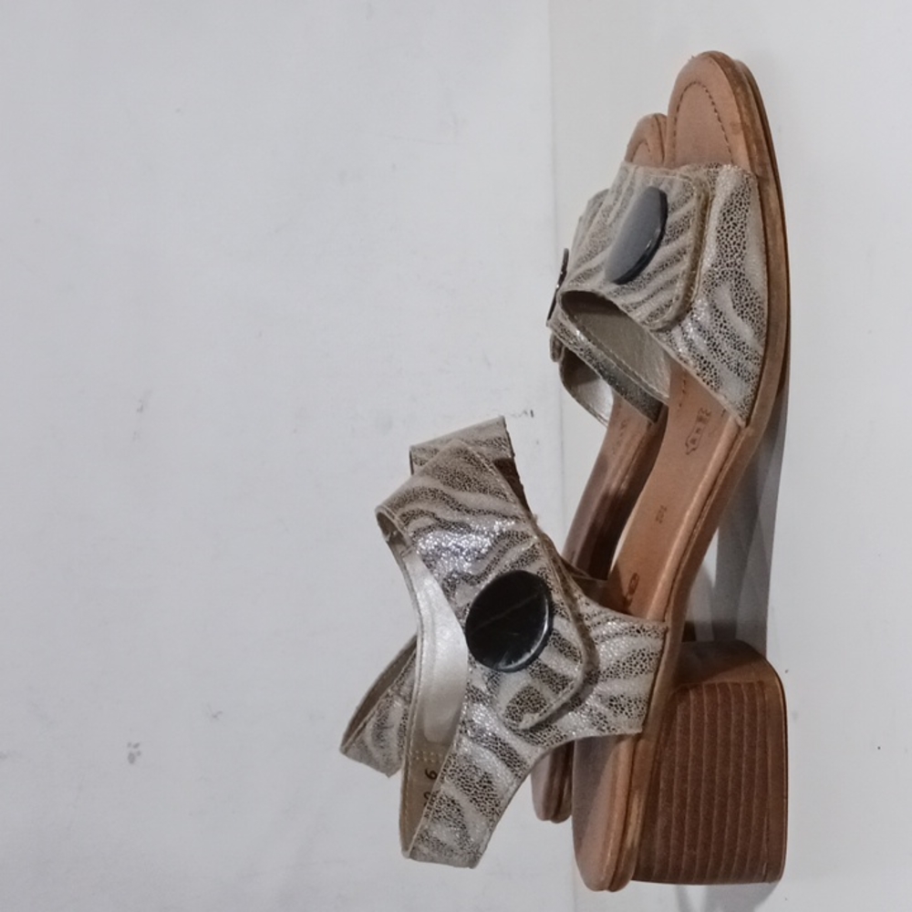 Remonte Metallic Tiger Print Sandals Size 39 - image 3